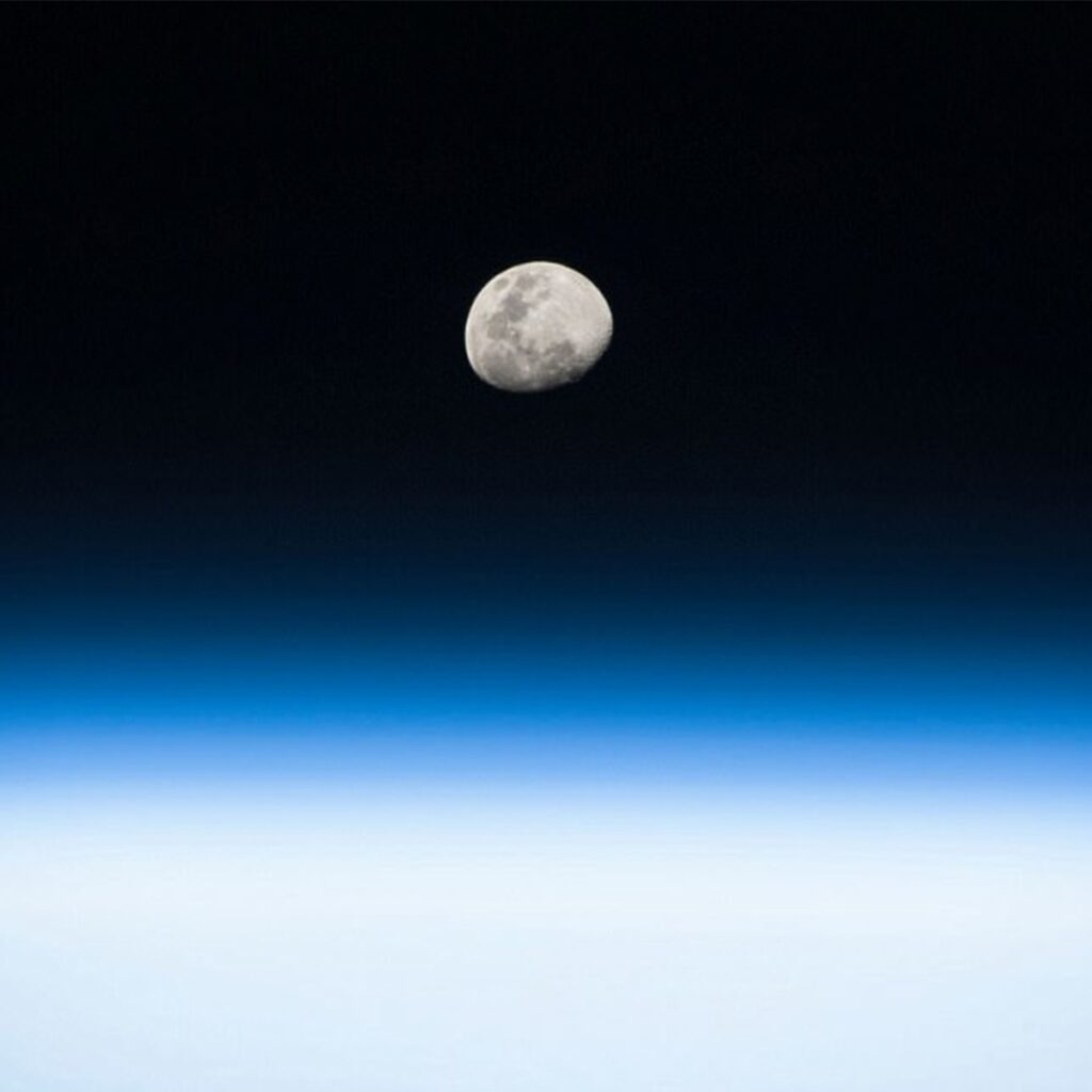 Unraveling the Mystery of Daytime Moons